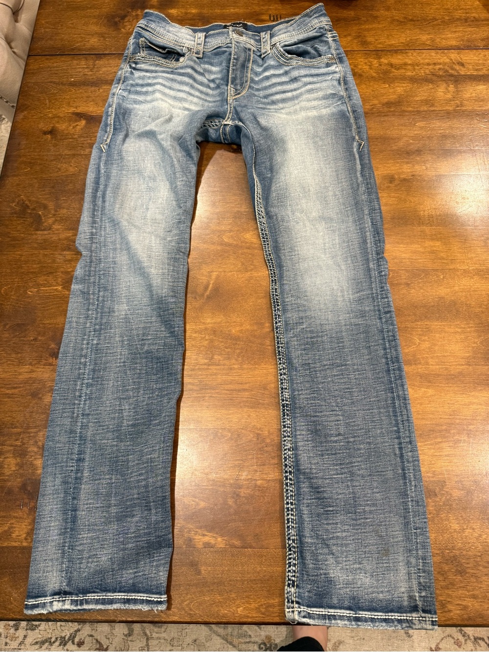 Buckle Men's Faded Blue Straight Jeans